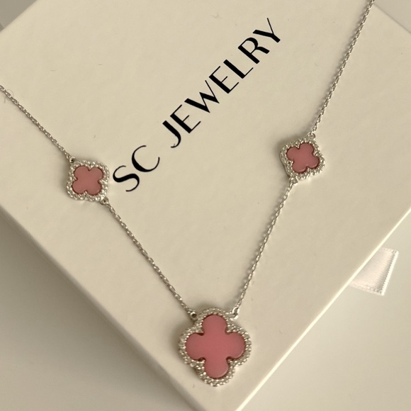 Sold Out / Rachel Zoe Clover Necklace Pink Clover 925 Sterling Silver - Picture 3 of 5